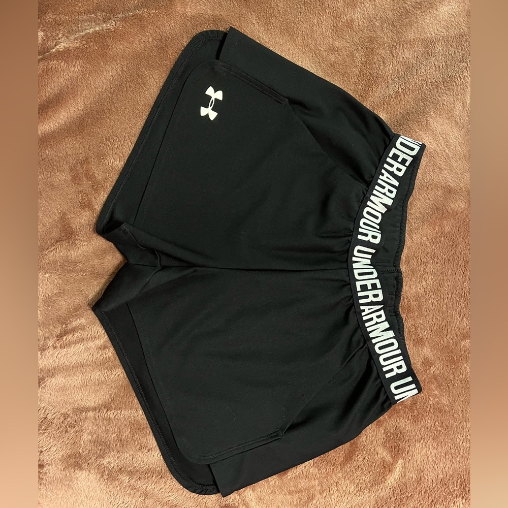 black under armour shorts